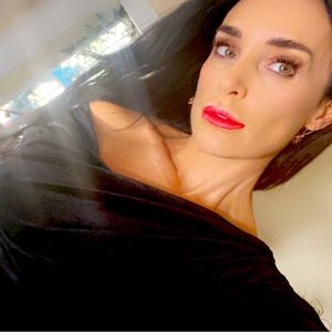 Meet your Posher, Christie